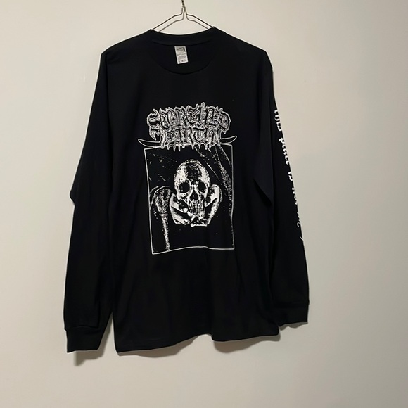 MEDIUM BRAND NEW- SCORCHED EARTH LONG SLEEVE “THIS IS NOT MY HOME” DOWN SLEEVE - Picture 1 of 3
